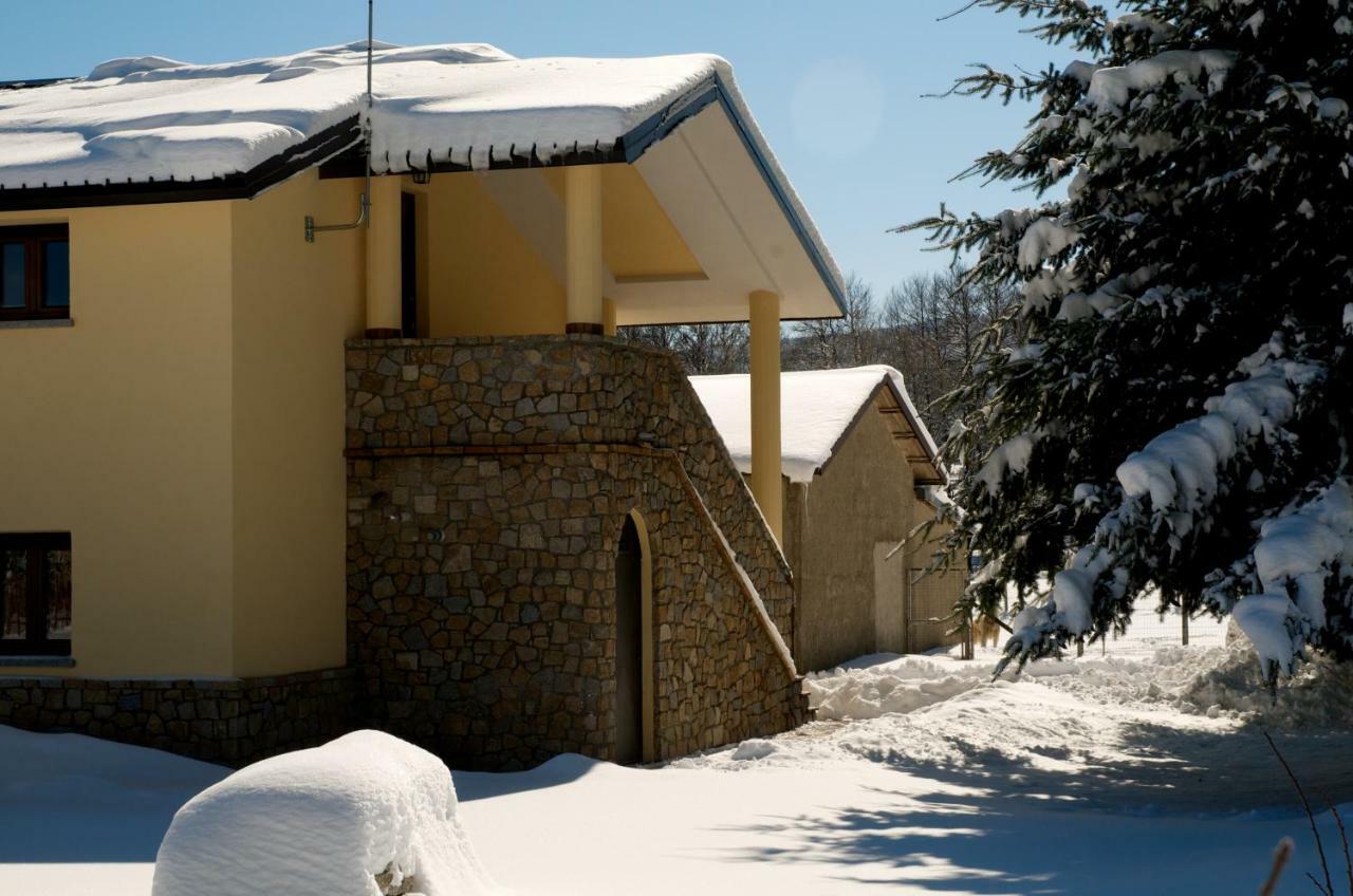 Agriturismo Fiorella Camigliatello Silano Exteriör bild